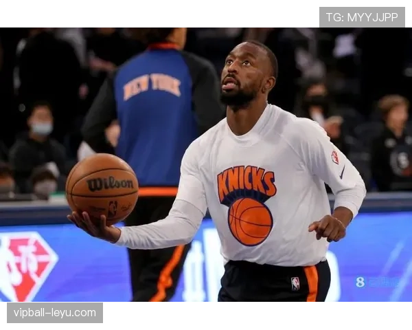 沃克关键表现助球队逆转取胜,状态回暖彰显卓越领导力 沃克关键表现助球队逆转取胜,状态回暖彰显卓越领导力