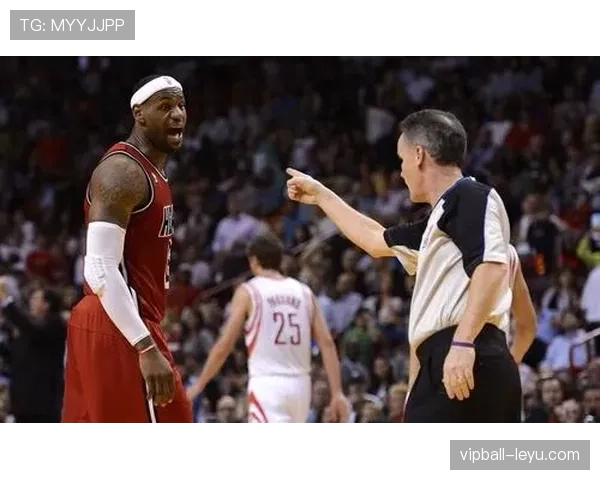 南安普顿锋线爆发状态回暖，强势助球队重返胜轨