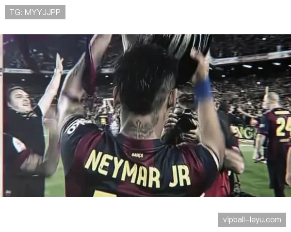 梅西与内马尔在进攻分布下出现偏向控球的结构转移 梅西与内马尔在进攻分布下出现偏向控球的结构转移